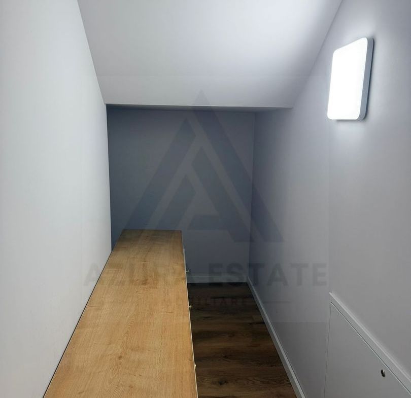 Casa individuala utilata 4 camere 120 mp utili garaj si teren Cristian - foto 10