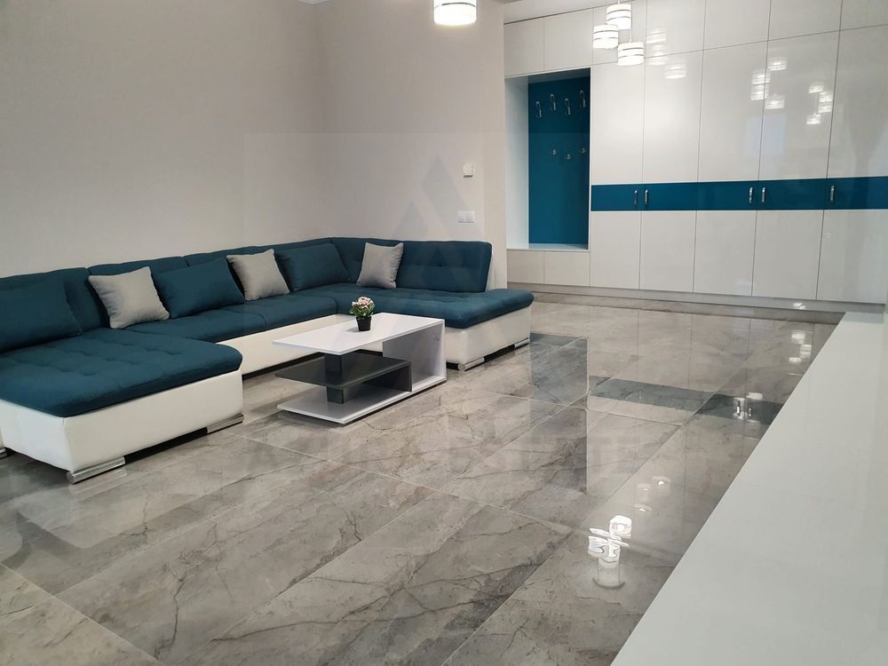 Apartament premium 90 mp utili terasa si parcare privata zona Lazaret - foto 5