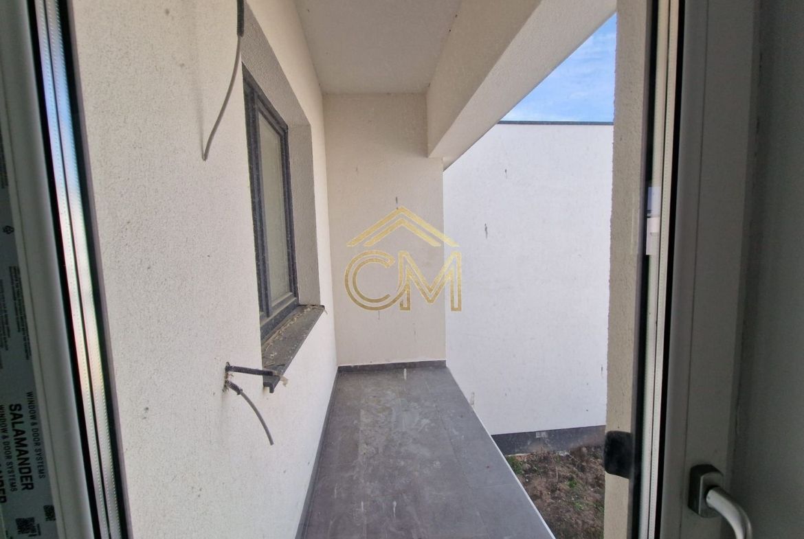 Quadruplex 4 Camere / 82MPU / Terasa / 170MP Curte