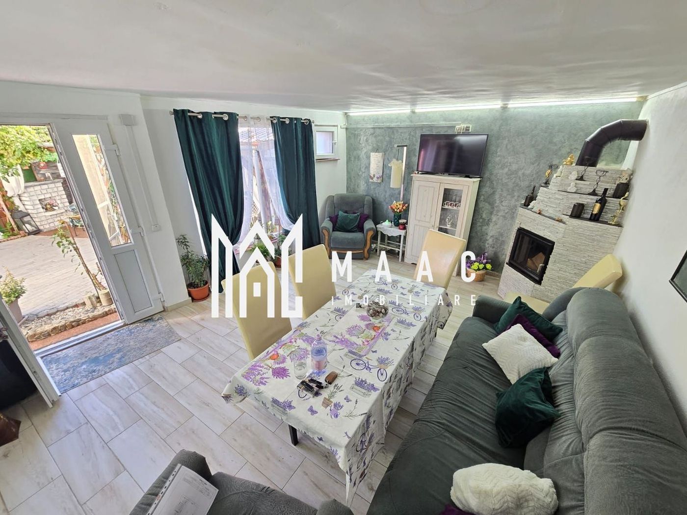 Casa 7 camere 3 bai 2 intrari Zona Garii - foto 7 Casa 7 camere 3 bai 2 intrari Zona Garii - foto 7