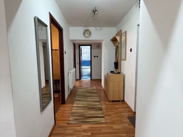 Apartament 2 camere, Mazepa 1 - foto 2