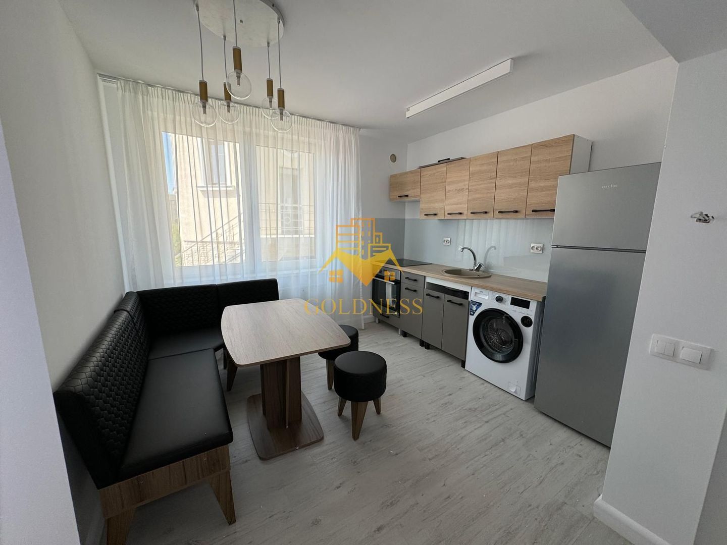 2 camere, modern, parcare,Baciu zona Galaxiei, Transylvaniei