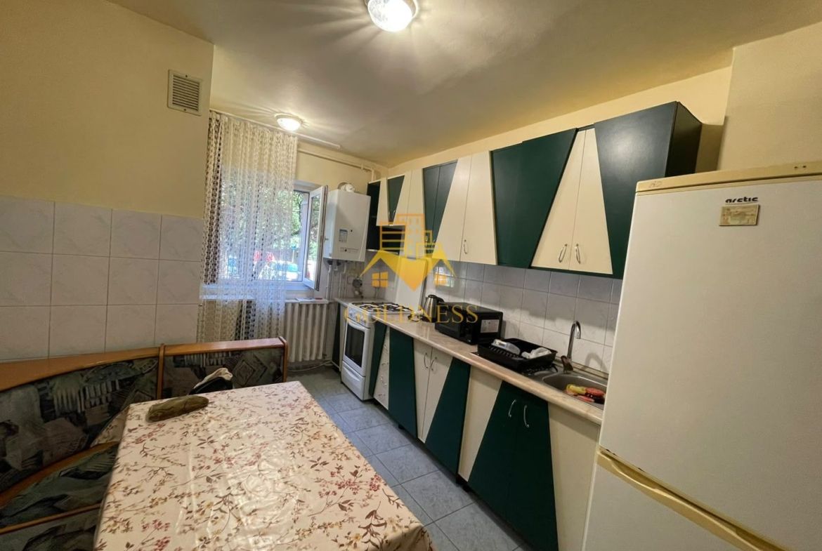 3 Camere decomandate, Parcare, UMF, UTCN,Observatorului, Sigma, Mol