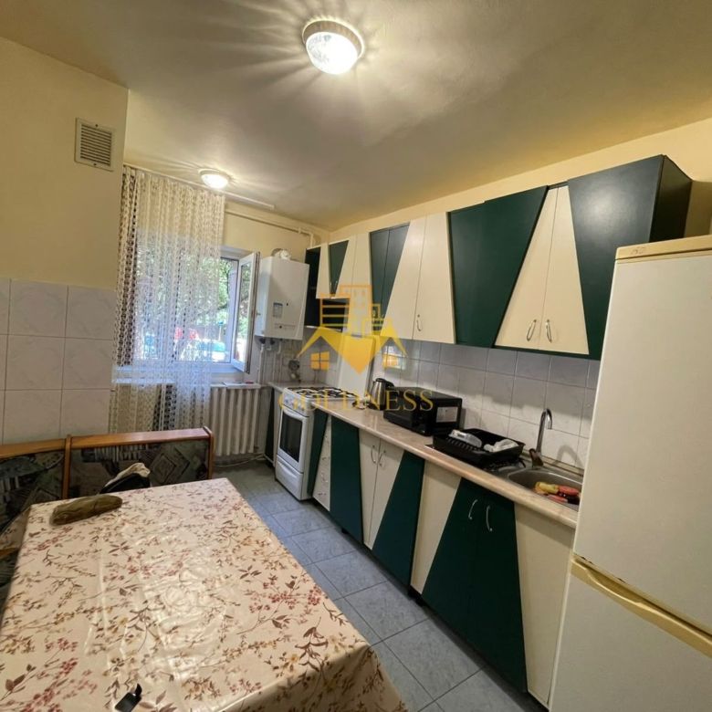 3 Camere decomandate, Parcare, UMF, UTCN,Observatorului, Sigma, Mol