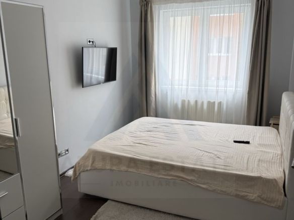 Apartament modern 50 mp utili etaj 2 lift si parcare privata Terezian - foto 2
