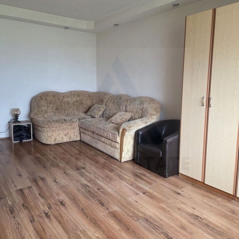 Apartament 2 camere decomandat cu balcon și pivniță în Vasile Aaron