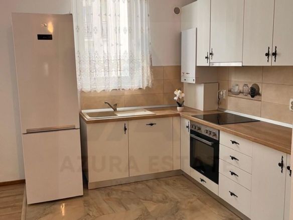 Apartament 3 camere 60 mp utili balcon 7 mp parcare City Residence - foto 2