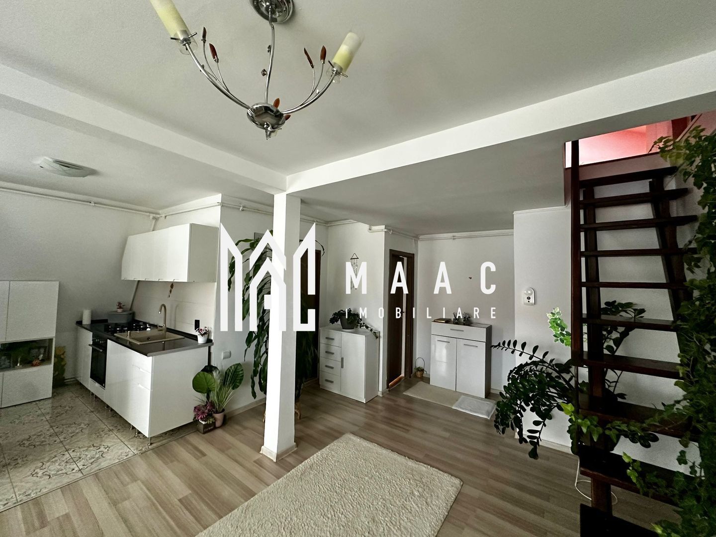Apartament 3 camere de vânzare | Vasile Aaron, Sibiu | 61 mp, INTABULATĂ Apartament 3 camere de vânzare | Vasile Aaron, Sibiu | 61 mp, INTABULATĂ