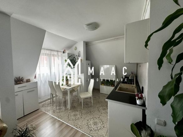 Apartament 3 camere de vânzare | Vasile Aaron, Sibiu | 61 mp, INTABULATĂ - foto 2