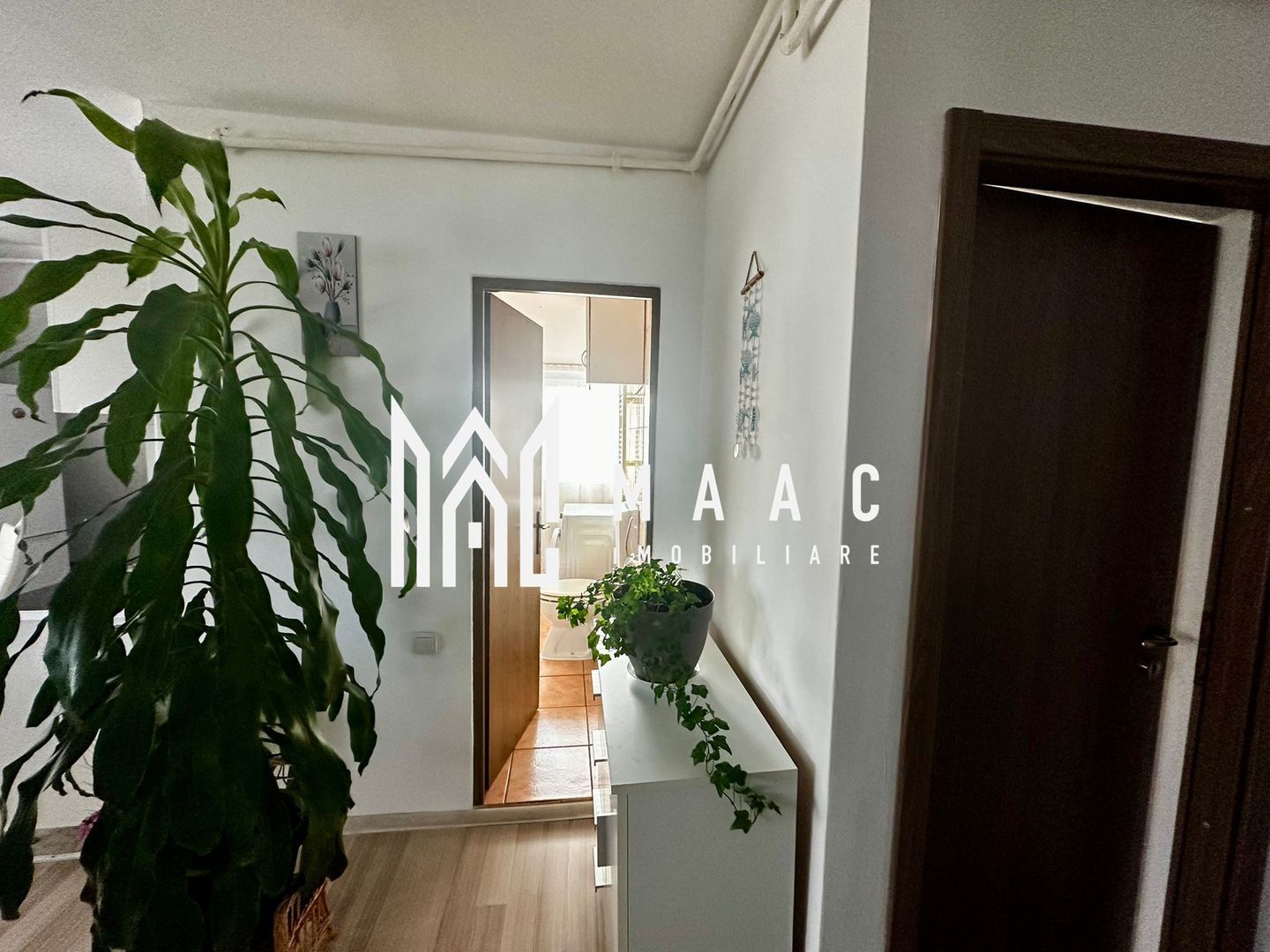 Apartament 3 camere de vânzare | Vasile Aaron, Sibiu | 61 mp, INTABULATĂ Apartament 3 camere de vânzare | Vasile Aaron, Sibiu | 61 mp, INTABULATĂ