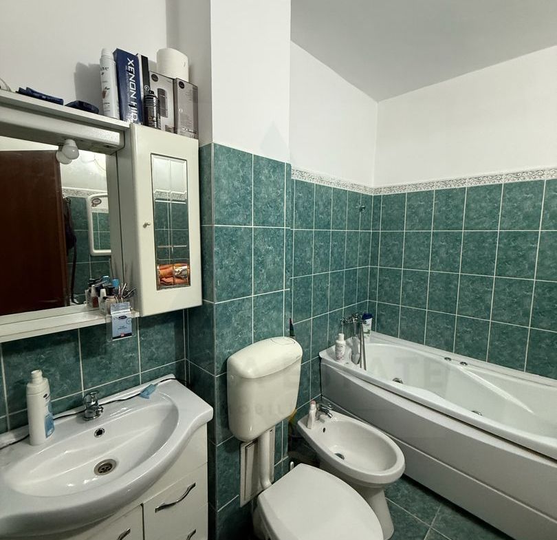 Apartament 3 camere 2 băi debara și parcare subterană în zona Terezian - foto 3