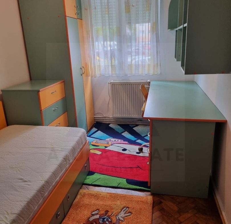 Apartament 3 camere  mobilat si utilat zona Cireșica