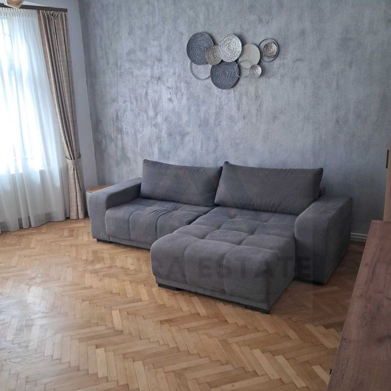 Apartament 2 camere decomandat 71 mp utili  etaj 1 in zona Centrala - Imagine principala