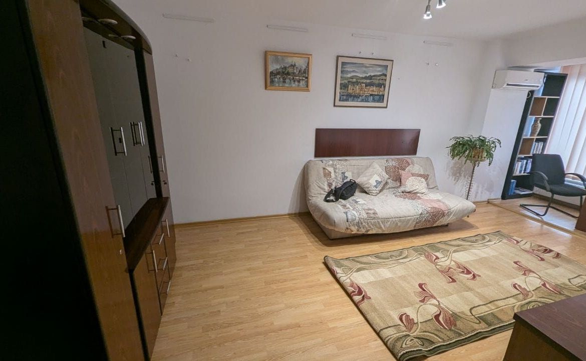 De inchiriat apartament cu 3 camere, Mazepa 1 la BR-uri, etaj 1, 550 euro - foto 3