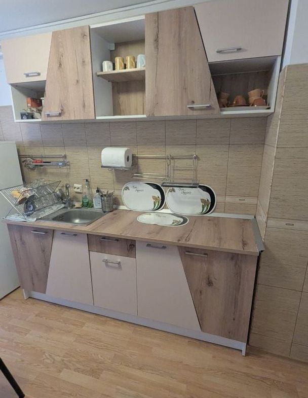 De inchiriat apartament cu 3 camere, Mazepa 1 la BR-uri, etaj 1, 550 euro - foto 4