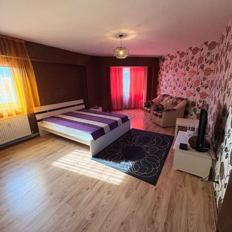 De inchiriat apartament cu o camera, Faleza, etaj 7/7, 350 euro - Imagine principala