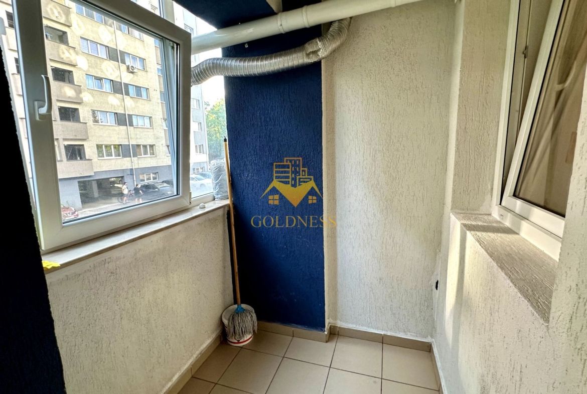 1 camera decomandată, Zorilor, Calea Turzii, Parcare, Centrala proprie