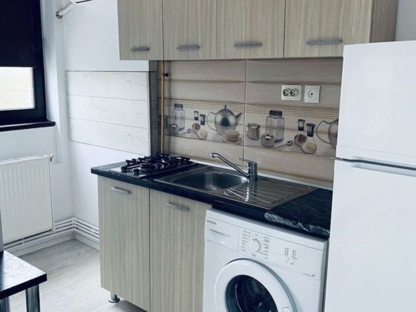 De inchiriat apartament cu o camera Centru, 280 euro - foto 3