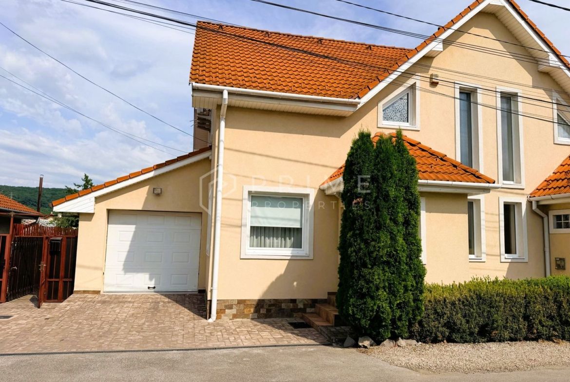 Duplex modern | Complet Mobilat și Utilat I Curte amenajată I Unirii