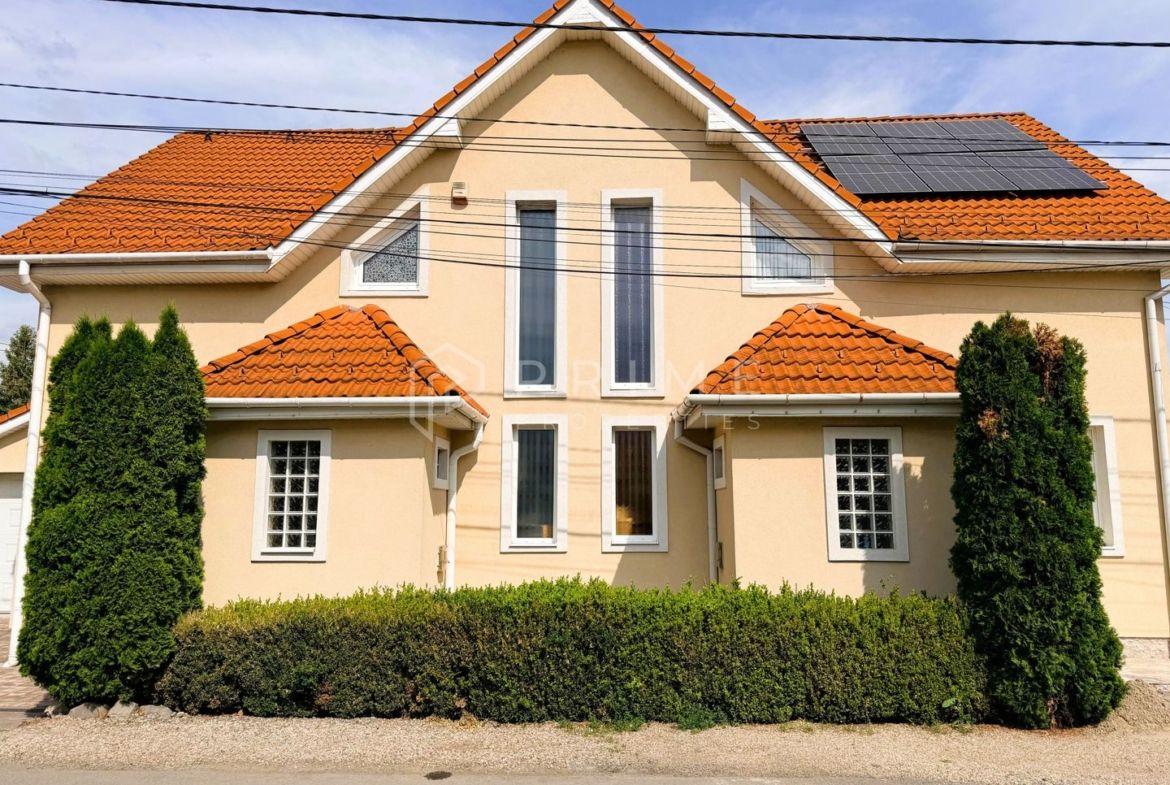 Duplex modern | Complet Mobilat și Utilat I Curte amenajată I Unirii