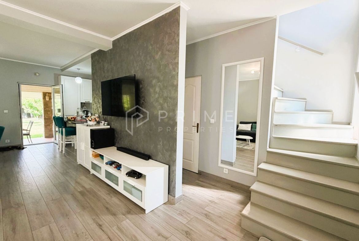 Duplex modern | Complet Mobilat și Utilat I Curte amenajată I Unirii