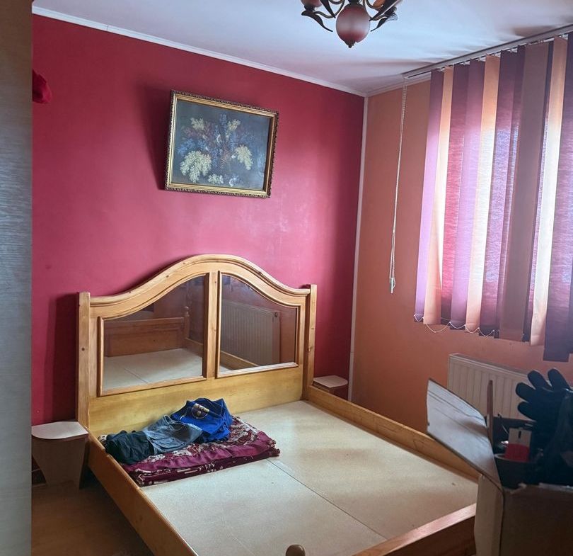 De vanzare apartament cu 4 camere, Dunarea Mall, 89.000 euro