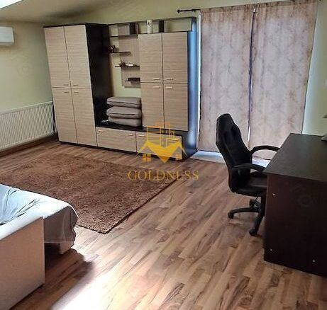 2 camere semidecomandate, balcon, Iulius Mall, Fsega, Regina Maria