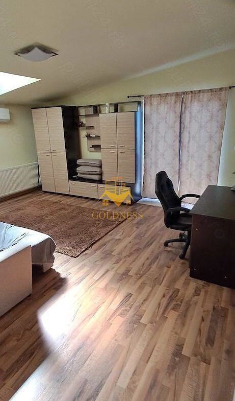 2 camere semidecomandate, balcon, Iulius Mall, Fsega, Regina Maria