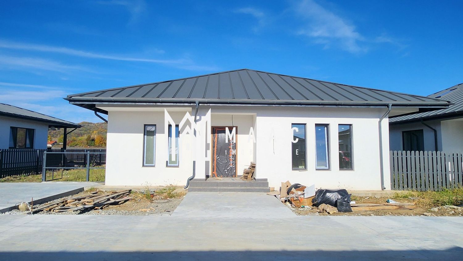 CASA NOUA NORD RESIDENCE-BUJORENI | 4 CAMERE, 2 BAI | 142 mpu, teren 500 mp