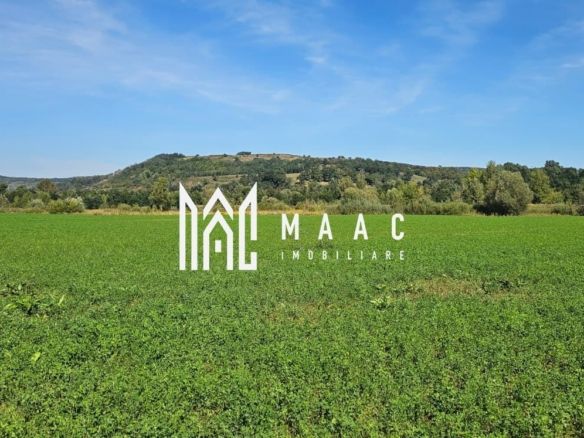 Teren 3.500 mp | Lângă canalul Oltului  | Porumbacu de Jos