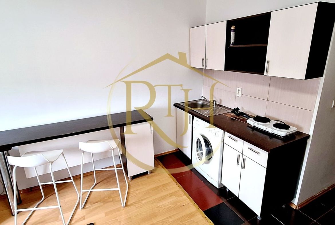 Oferim spre inchiriere garsoniera, zona Soarelui, langa Sud Plaza - foto 7