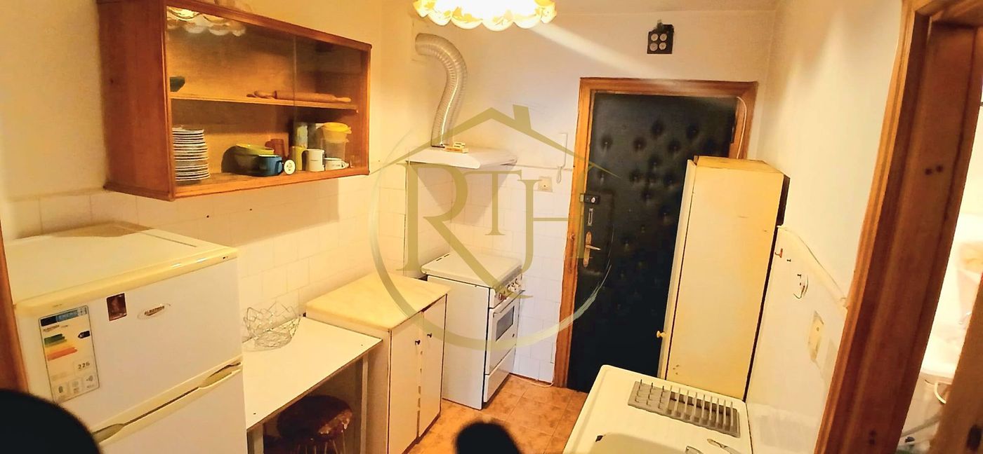 Oferim spre inchiriere garsoniera, situata in Complexul Studentesc - foto 12