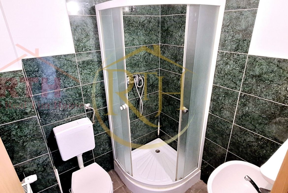 Oferim spre inchiriere garsoniera, loc de parcare, zona Soarelui - foto 12