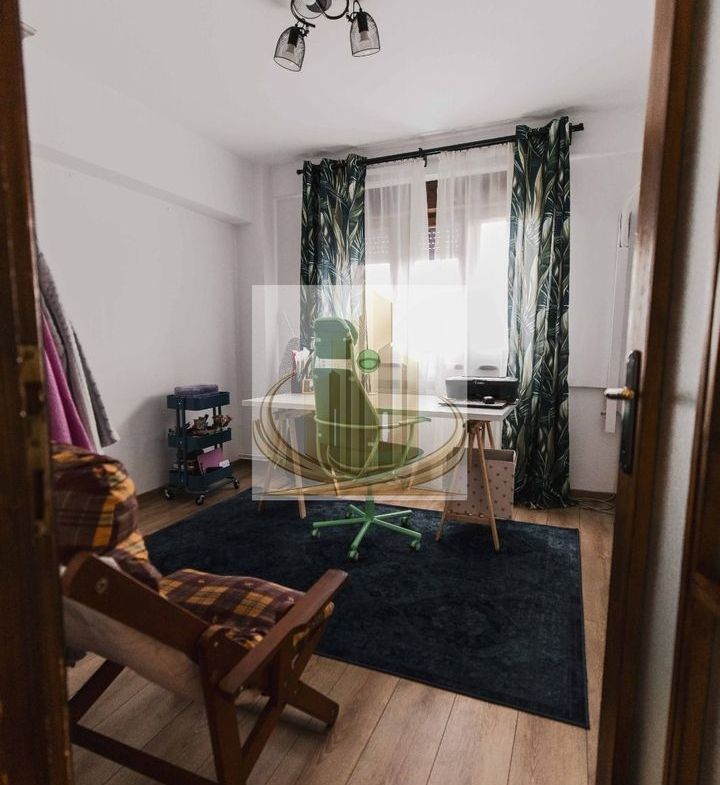 Apartament 4 camere Central 100mp 245000 euro