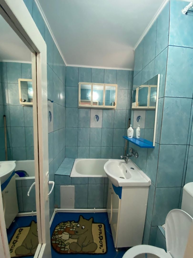 anBn-15119 De vanzare apartament cu 2 camere mobilat si utilat, Micro 38, etaj 3