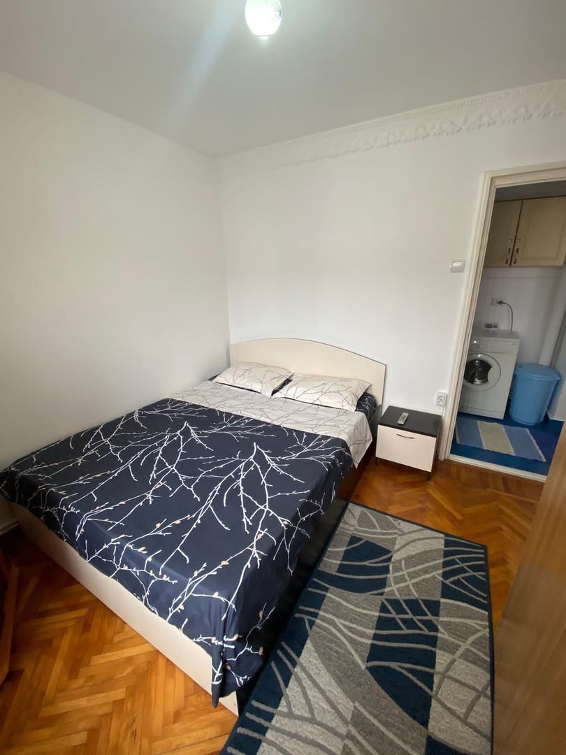 anBn-15121 De vanzare apartament cu 2 camere mobilat si utilat, Micro 38, etaj 3