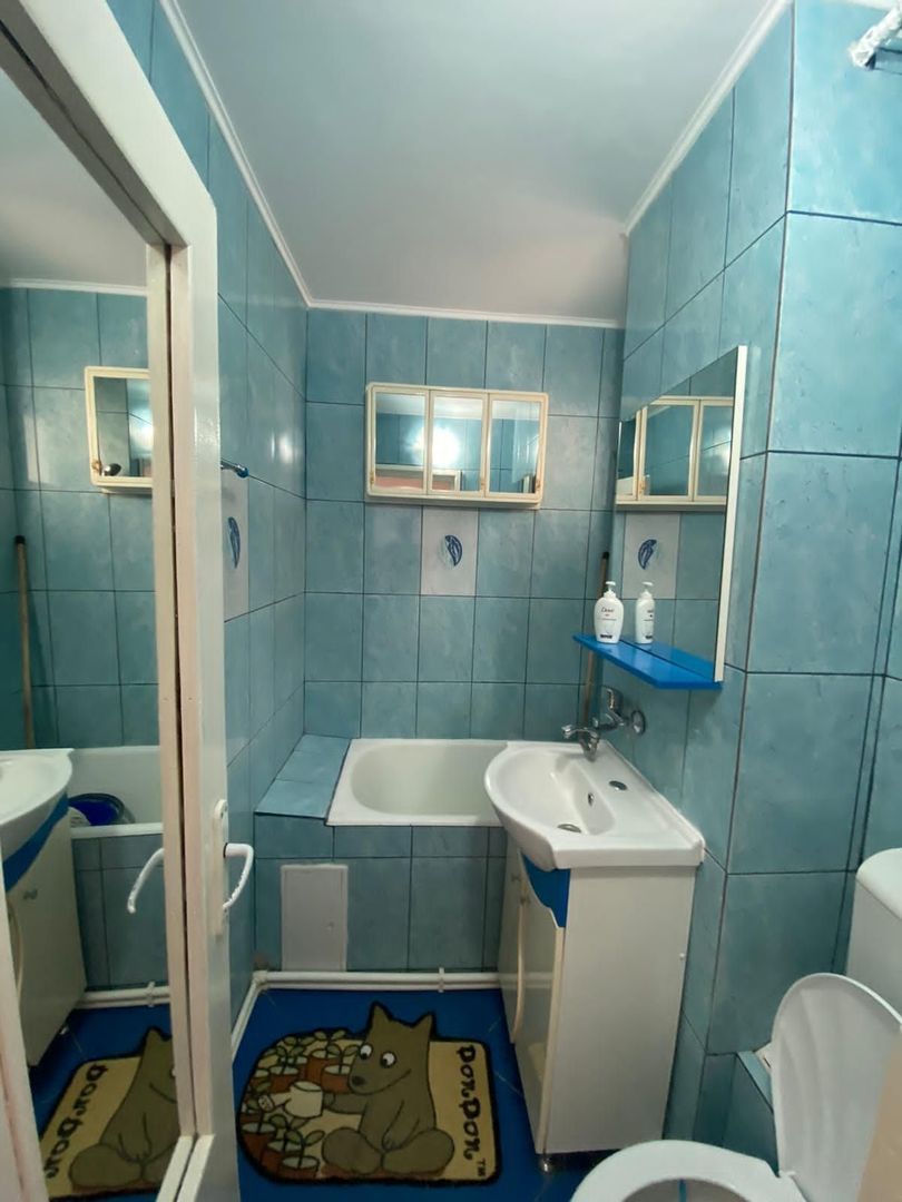 anBn-15127 De vanzare apartament cu 2 camere mobilat si utilat, Micro 38, etaj 3