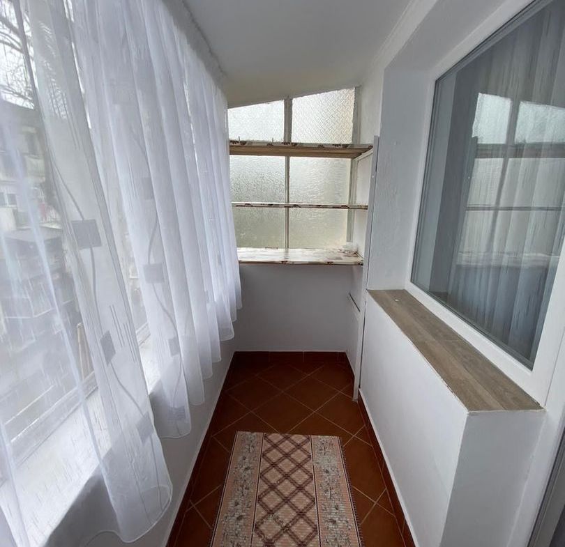 De vanzare apartament cu 2 camere mobilat si utilat, Micro 38, etaj 3
