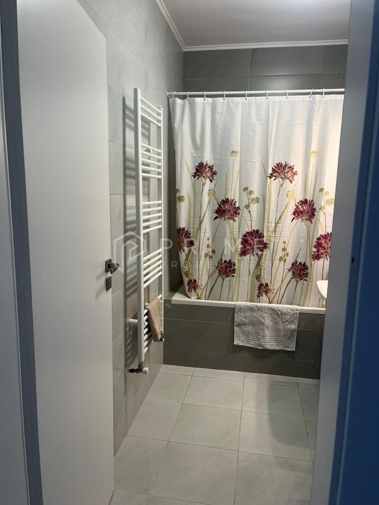 DE ÎNCHIRIAT: Apartament modern cu o cameră și parcare | Maurer
