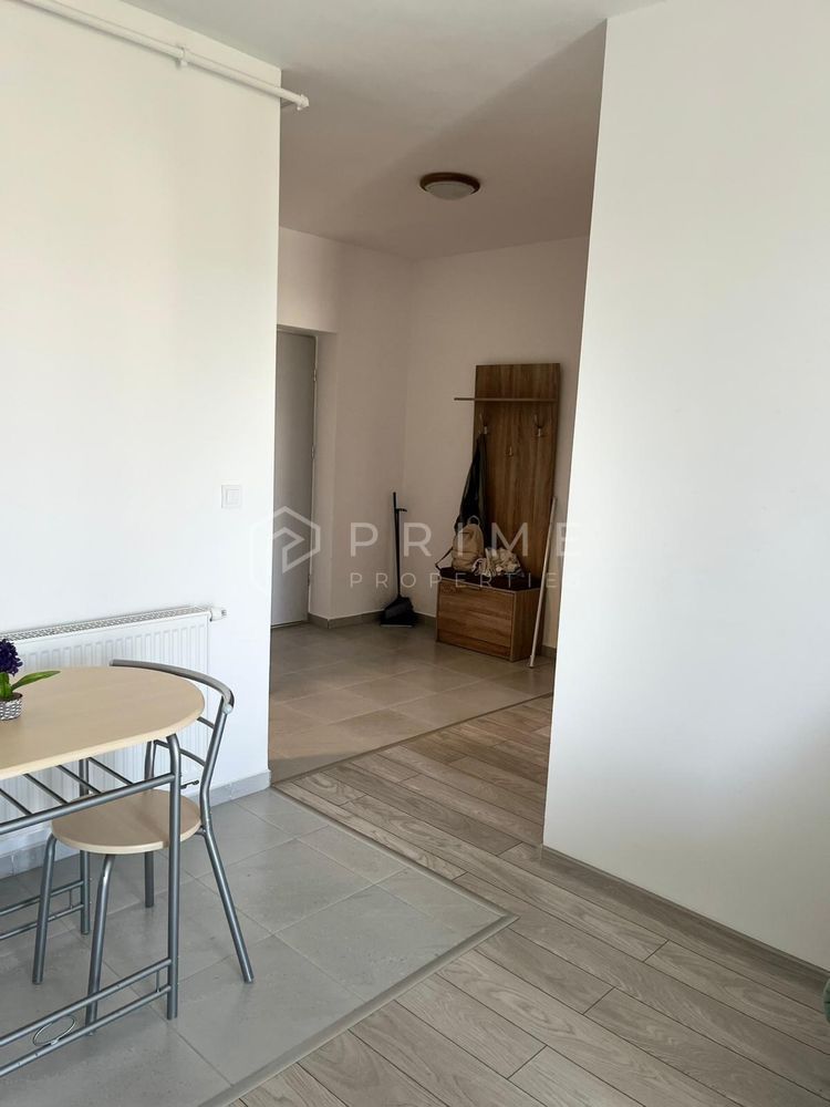 DE ÎNCHIRIAT: Apartament modern cu o cameră și parcare | Maurer