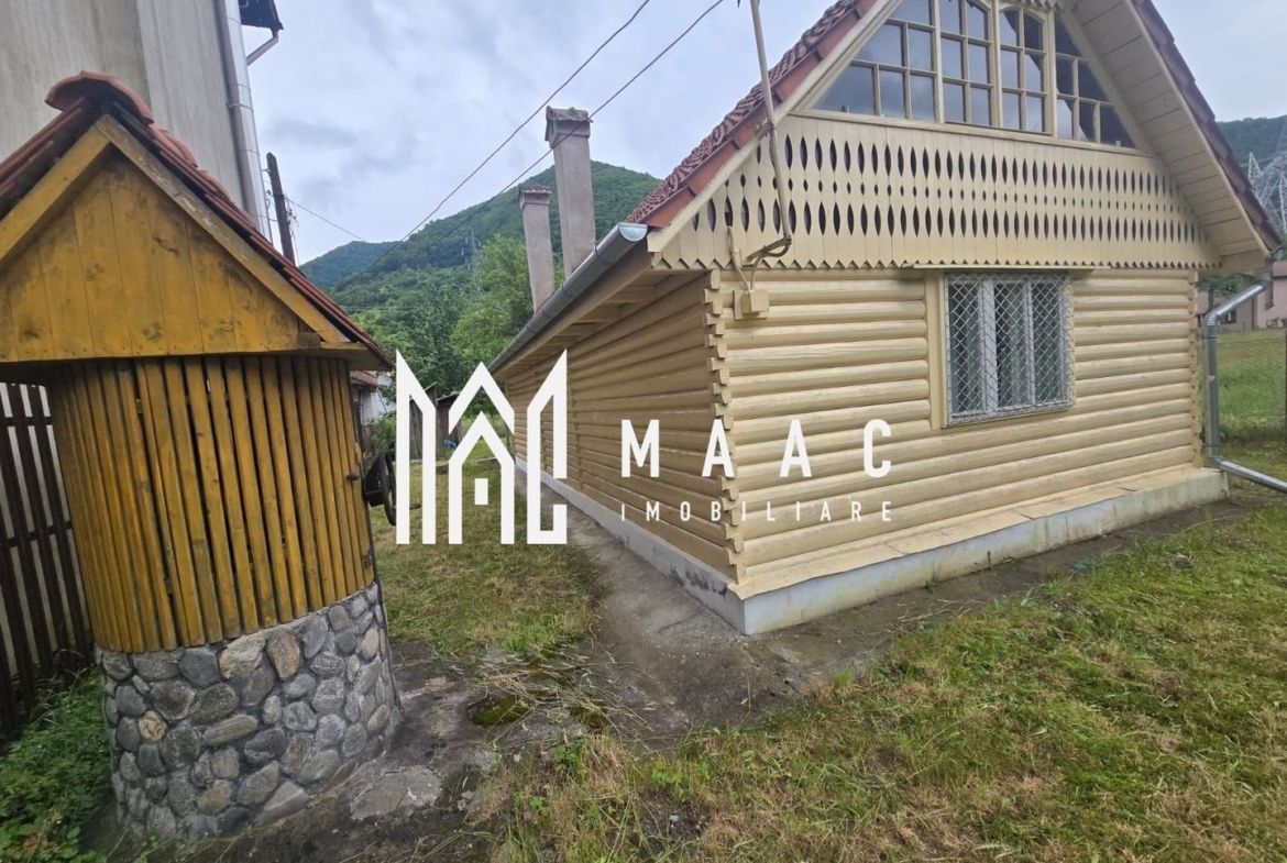 Casa de vacanta 1200 mp teren Valea Lotrioarei