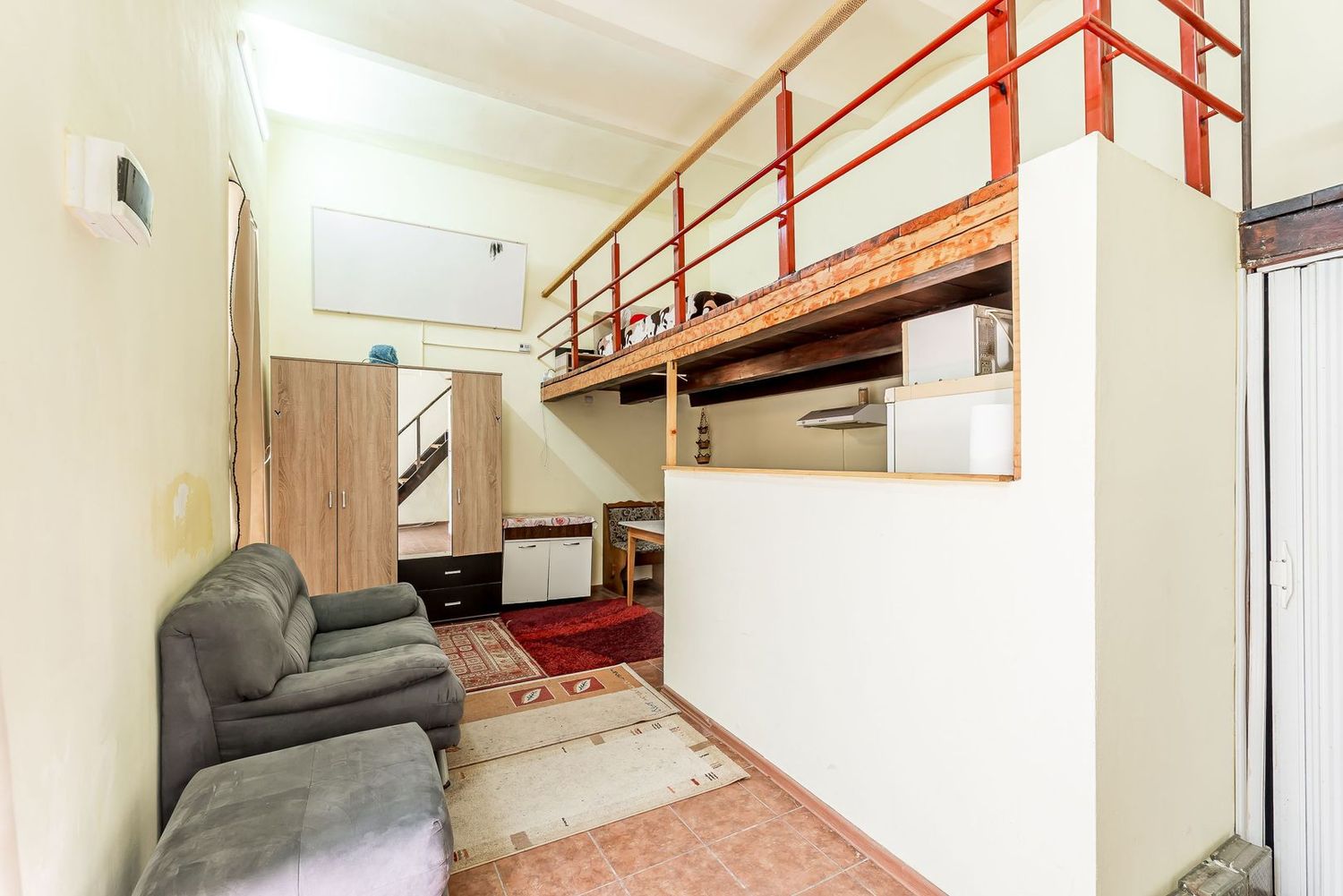 Spațiu birouri central cu 2 intrări pe Str. Unirii 1 Arad. - foto 4