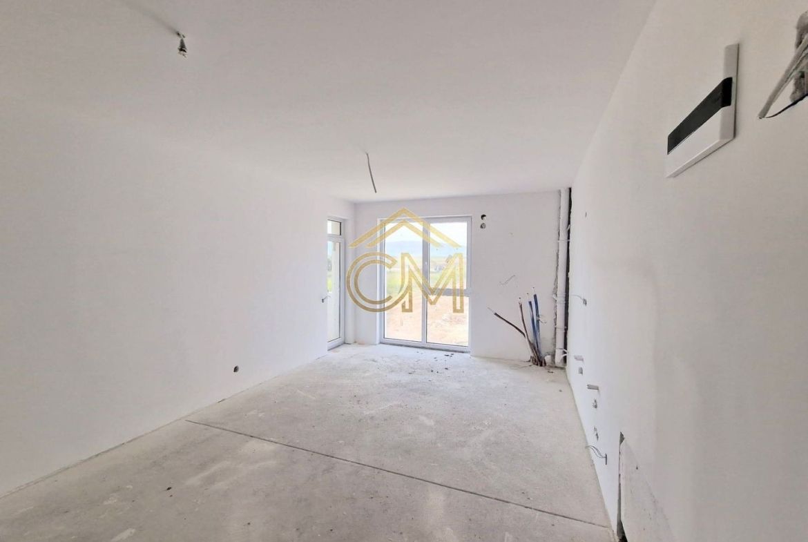 Aparatment 2 Camere-50MP-Etaj 1-Balcon-Selimbar