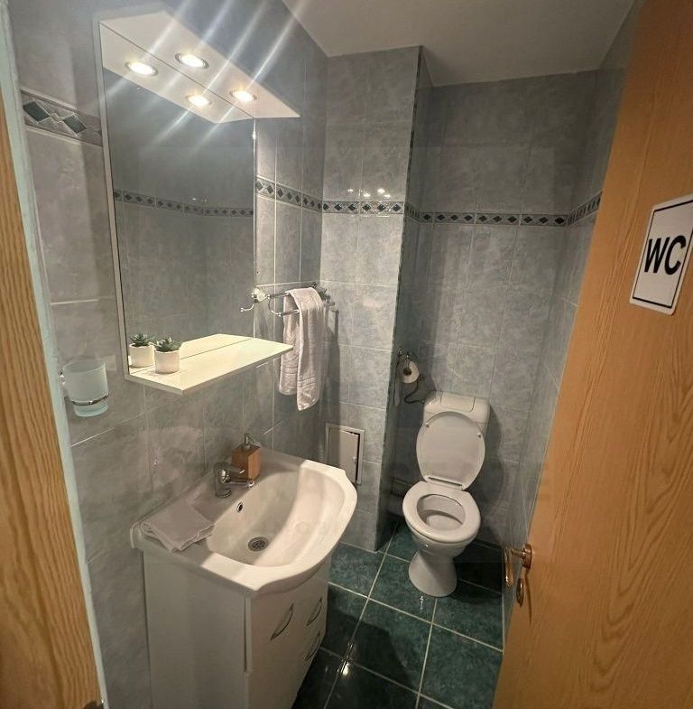 Apartament 2 camere 58 mp utili 2 balcoane 2 bai zona Broscarie
