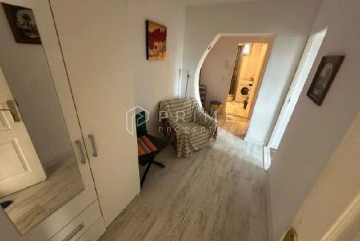 DE ÎNCHIRIAT: Apartament cu 2 camere, complet utilat