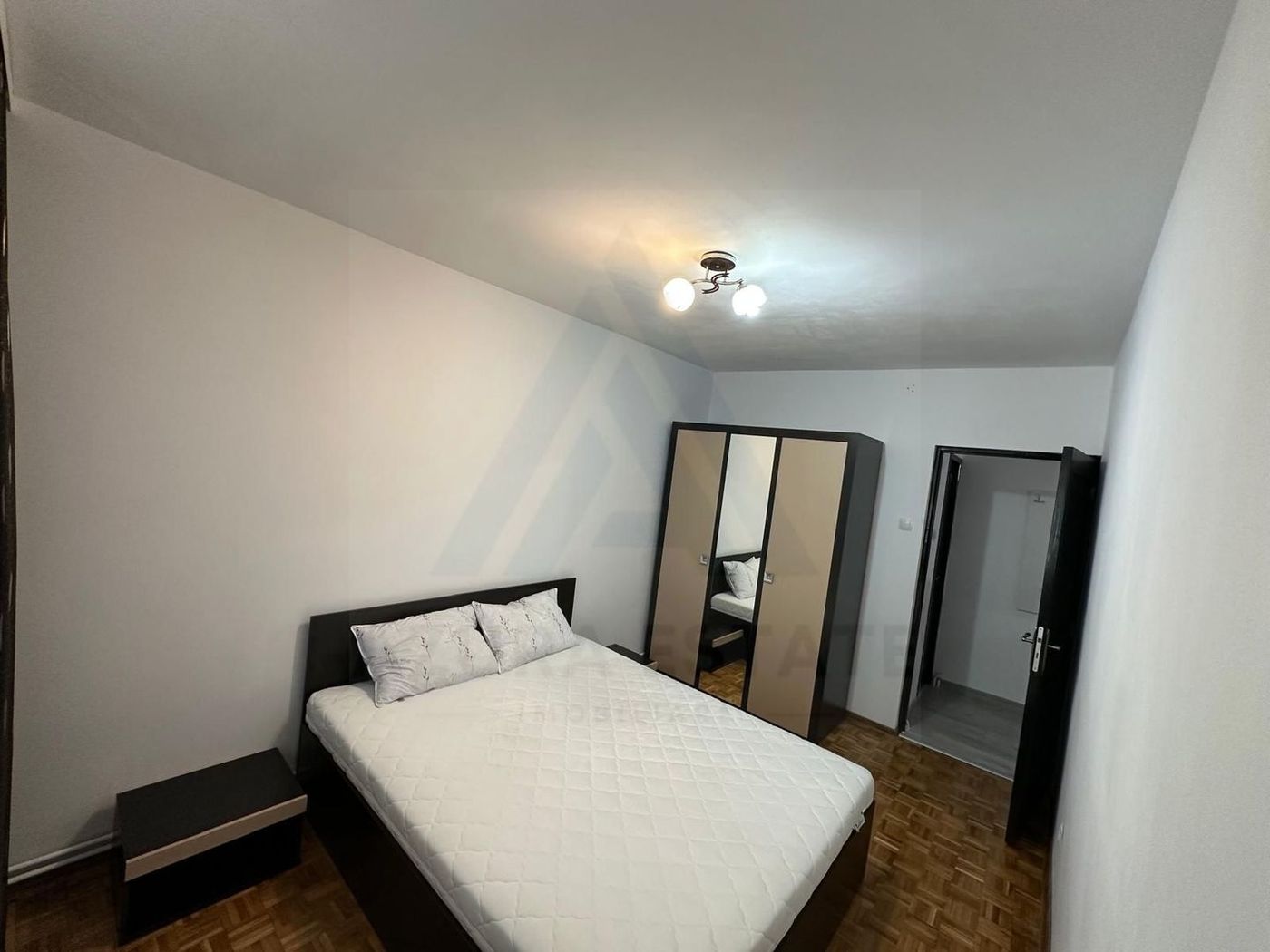 Apartament modern 2 camere 53 mp utili etaj 1 balcon inchis Strand - foto 4