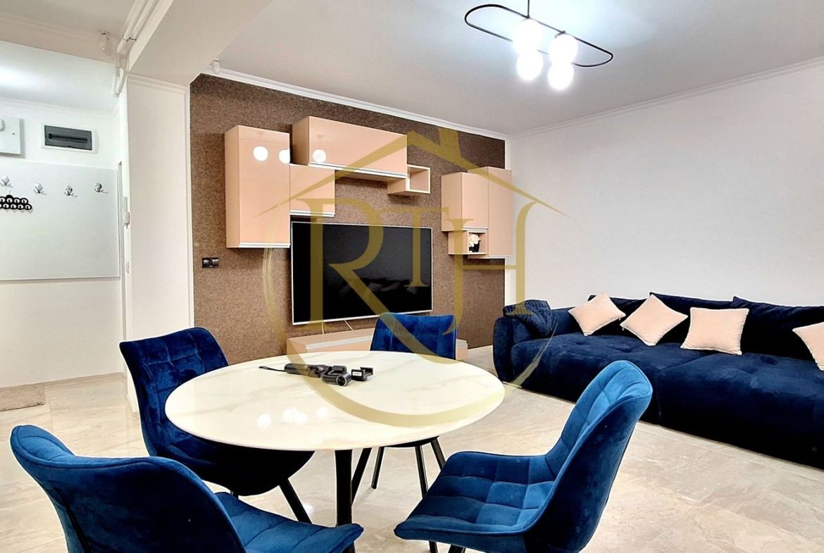 Prima inchiriere, Apartament modern, 3 camere, curte, zona Braytim, Parcare