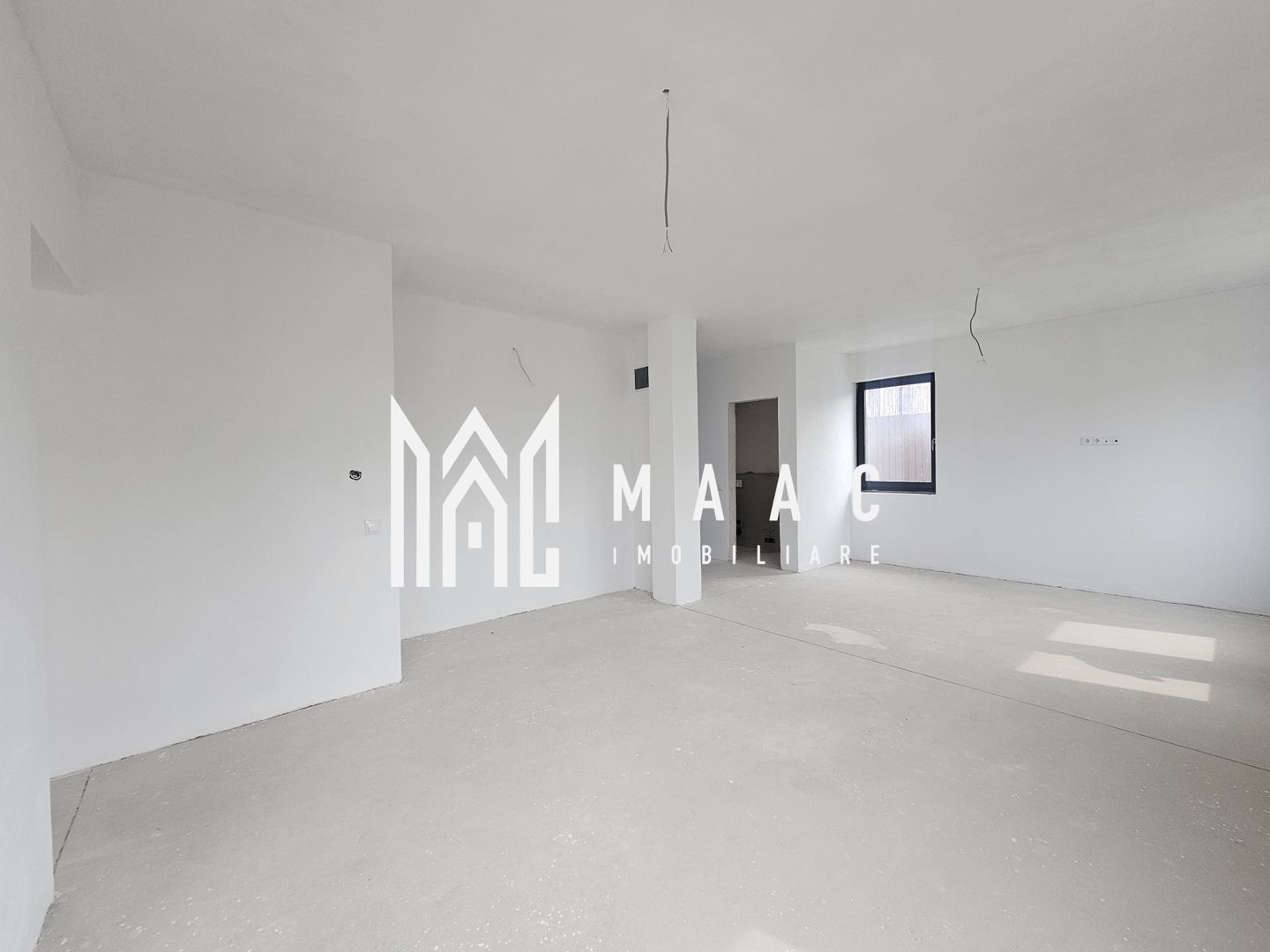 Casă triplex | 4 camere | 115 mp utili | 2 parcări | Șelimbăr