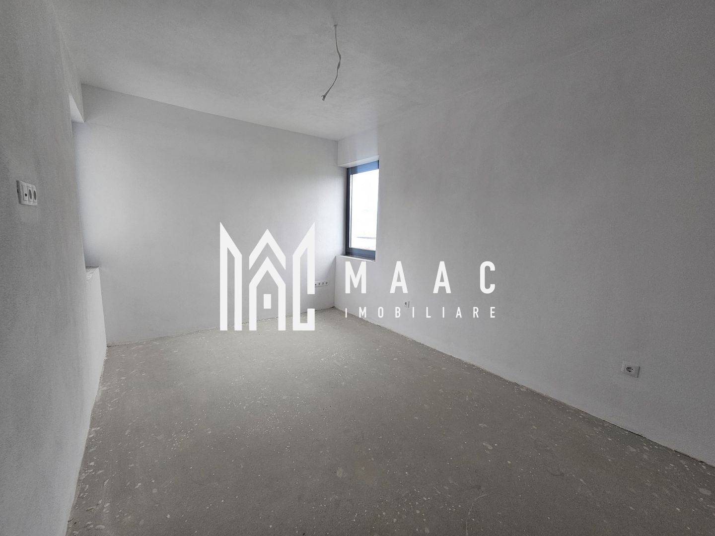 Casă triplex | 4 camere | 115 mp utili | 2 parcări | Șelimbăr