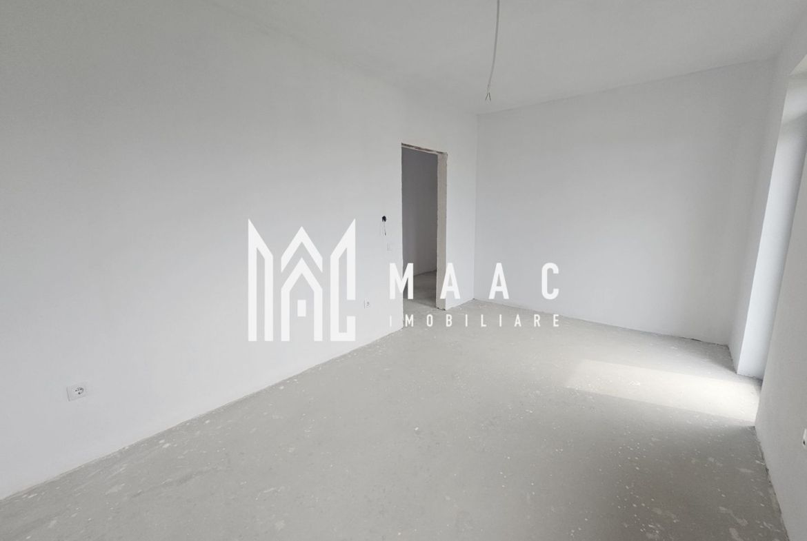 Casă triplex | 4 camere | 115 mp utili | 2 parcări | Șelimbăr